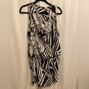 Size Large White House Black Market Black & White Dress